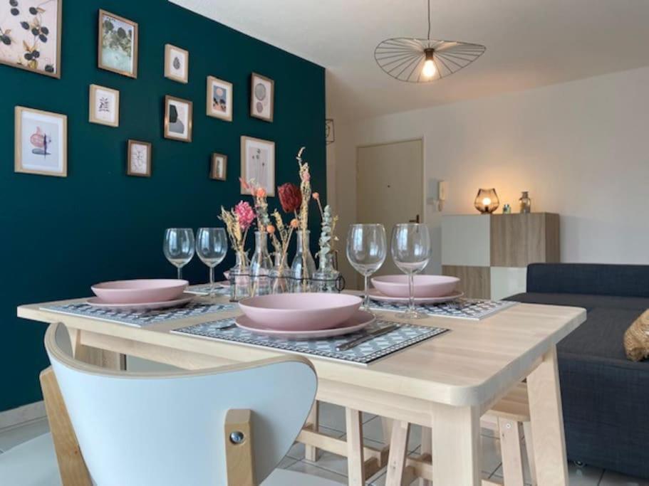 Mulhouse Grand T2 -  La Fonderie -Parking Gratuit Apartment Luaran gambar