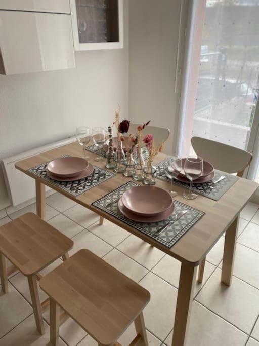 Mulhouse Grand T2 -  La Fonderie -Parking Gratuit Apartment Luaran gambar